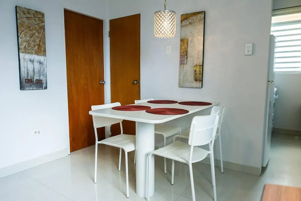 아파트 203-Tranquil Renovated Charm In The City, Near The Beach With Free Parking 산후안